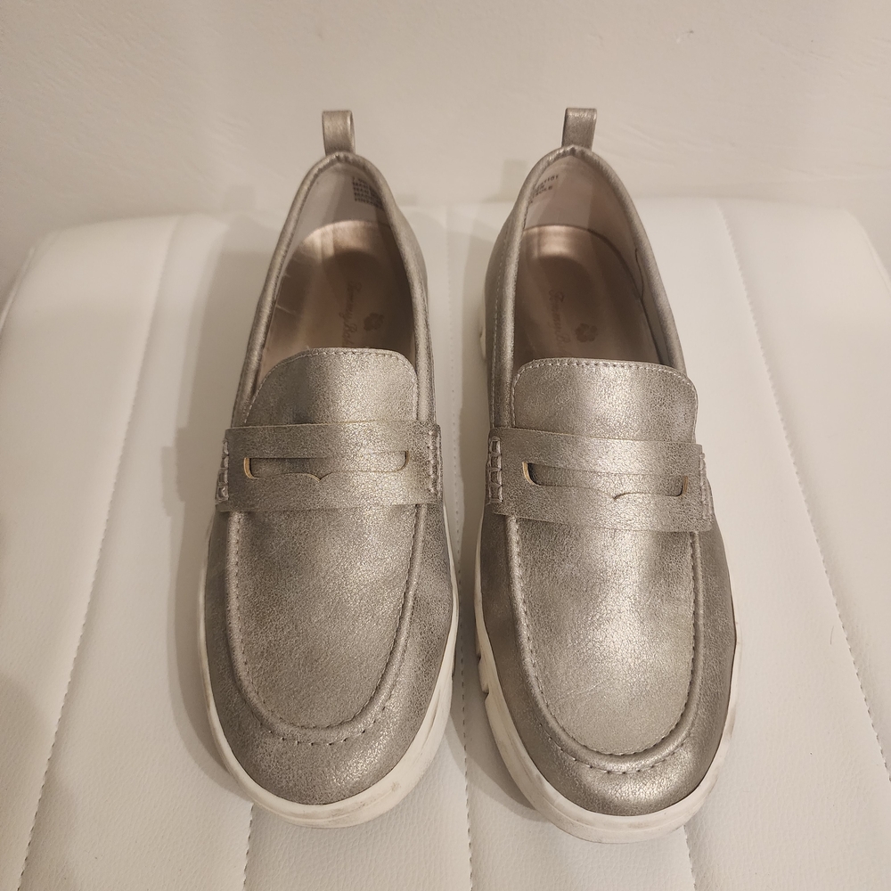 Tommy Bahama Gold Metallic Loafers | Slip-On Comfort Sneakers | Size 7.5